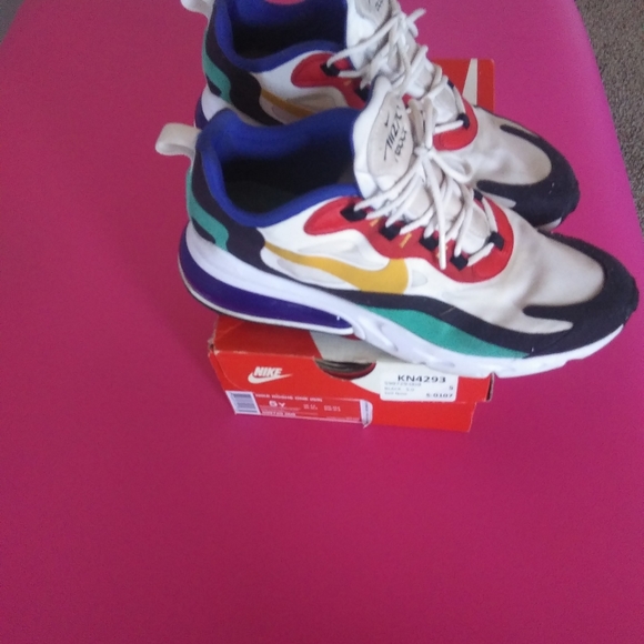 Shoes - Picture 2 of 2